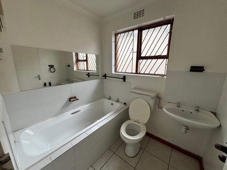 2 Bedroom Property for Sale in Highbury Park Western Cape